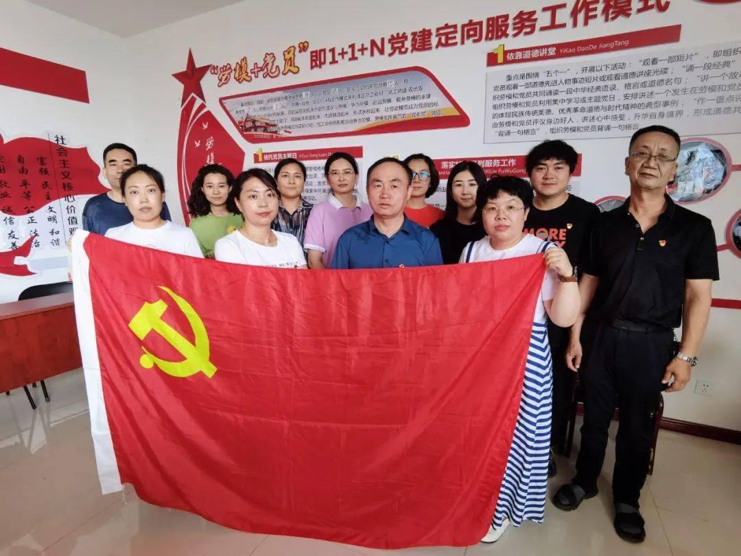 淡淡相思如风，几缕柔情入梦